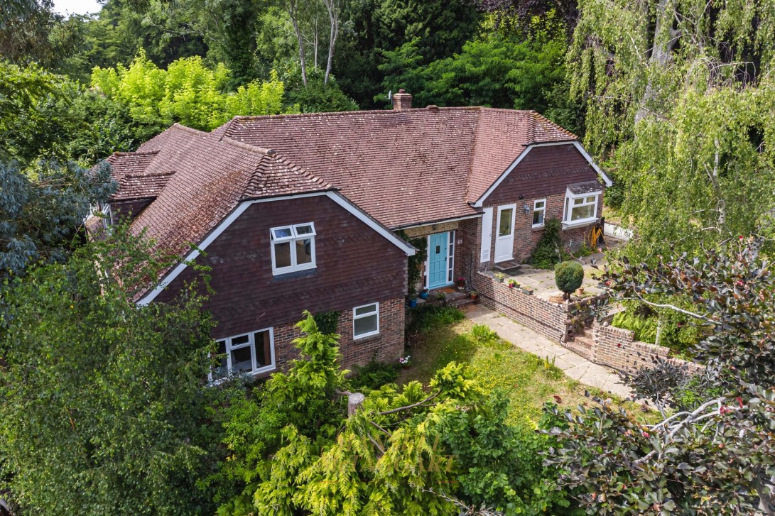 Photo of 5 Broadstone Park Road, Forest Row