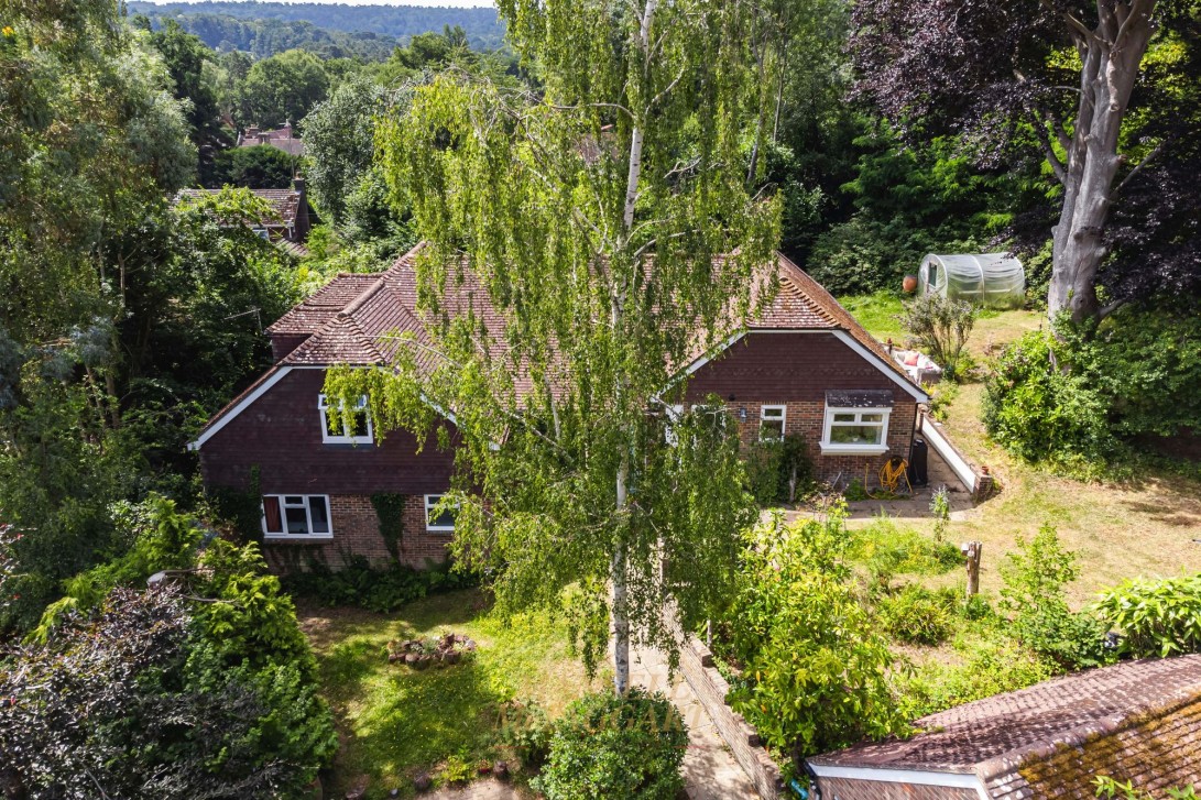 Photo of 5 Broadstone Park Road, Forest Row