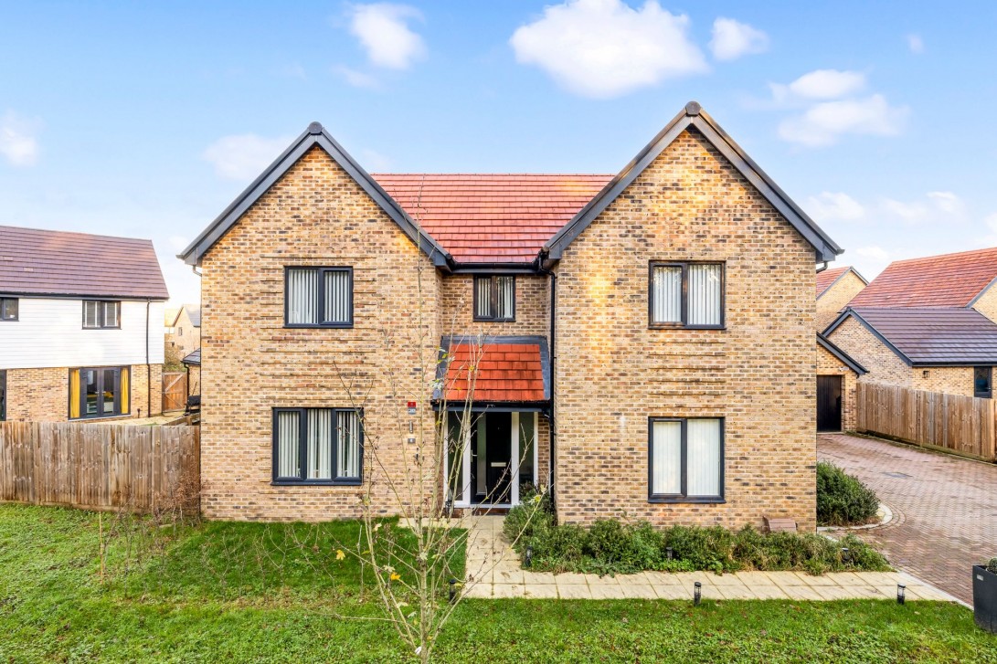 Photo of 8 Mitchell Gardens, Crawley