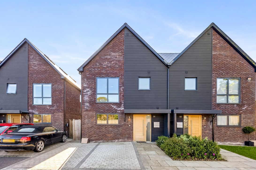 Photo of 31 Lower Faircox, Henfield