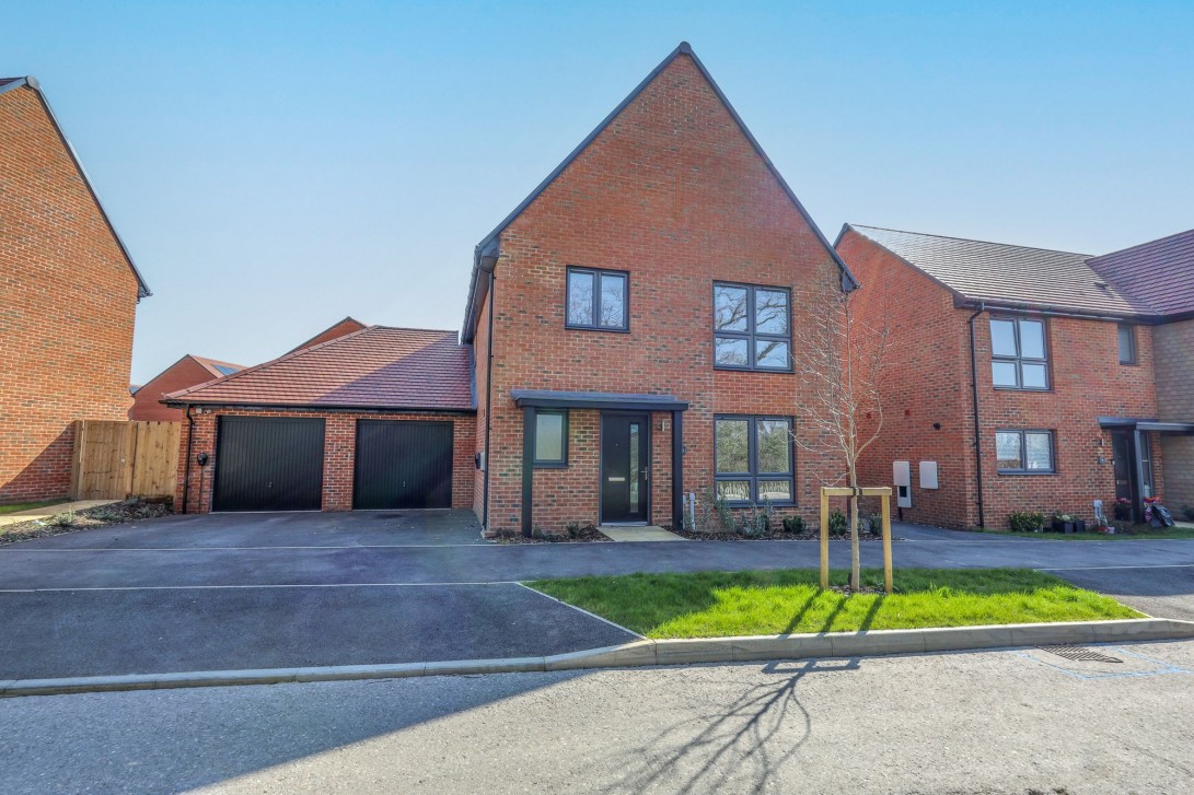 Photo of The Reedmaker, Fallow Wood View, Burgess Hill