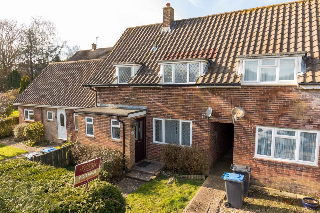 Photo of 39 Withypitts, Crawley