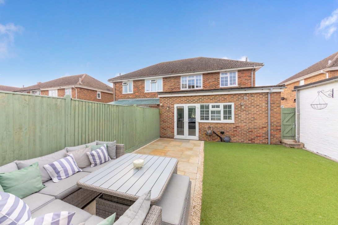 Photo of 9 Sadlers Way, Lewes