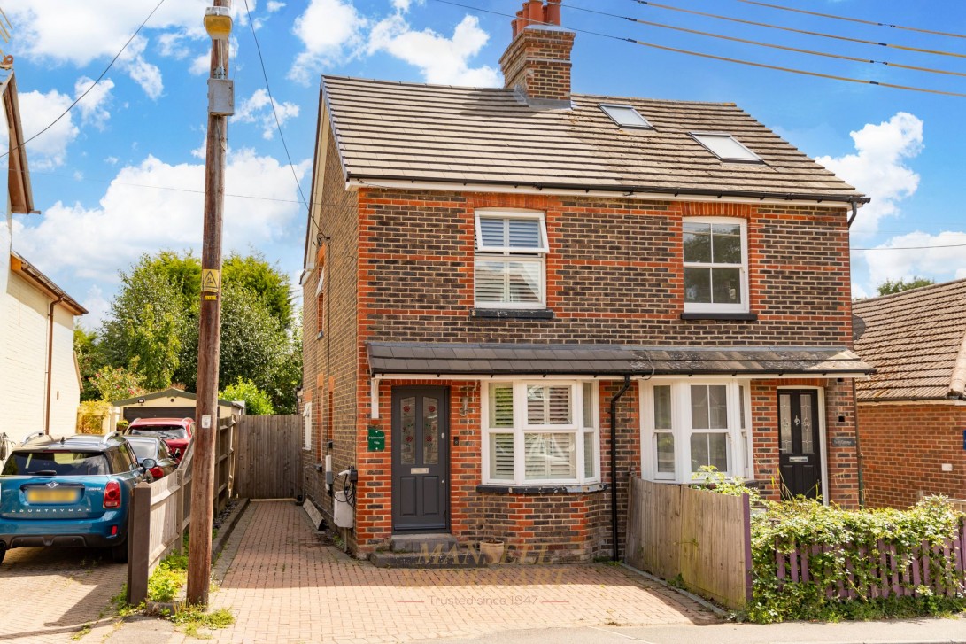 Photo of Holmwood Villa Brookhill Road, Crawley