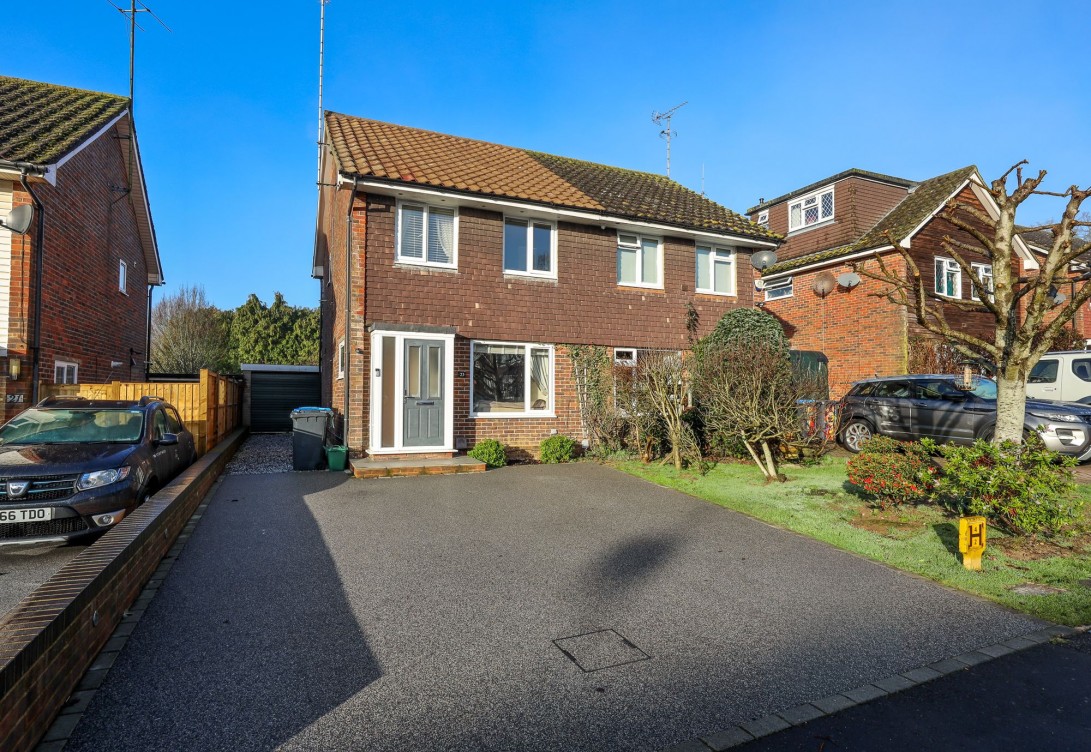 Photo of 23 Chichester Way, Burgess Hill