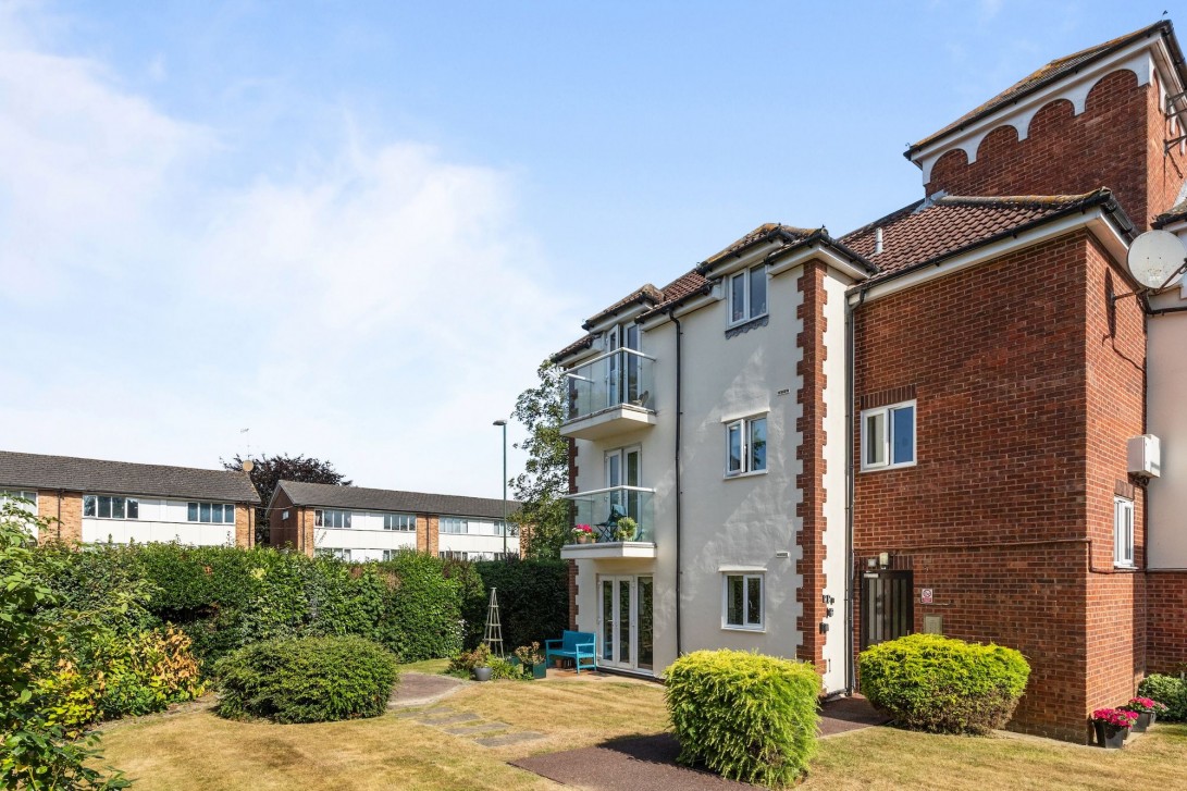 Photo of 21 Robinswood Court Rusper Road, Horsham
