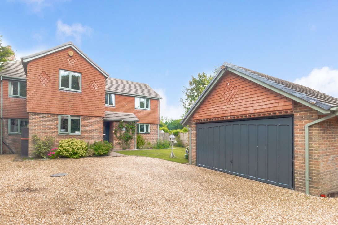 Photo of Oak Lodge, Uckfield