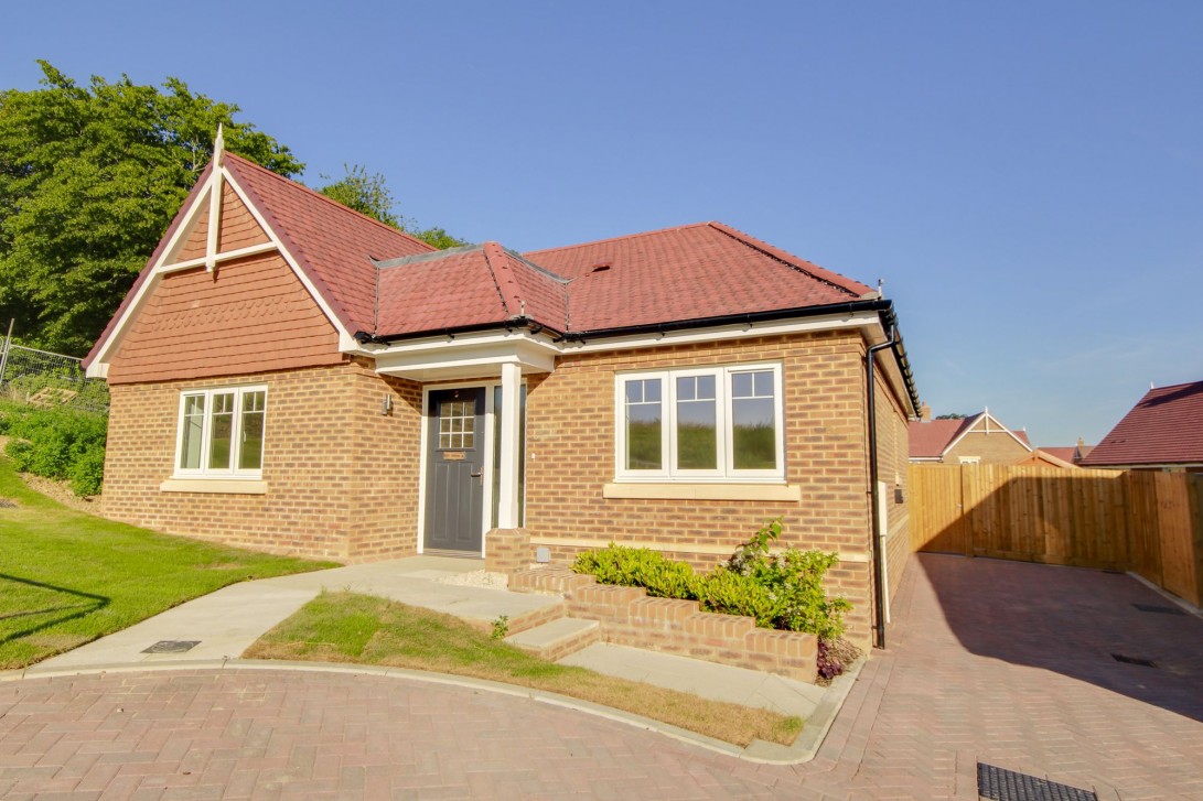 Photo of 5 Kiln Wood Lane, Haywards Heath