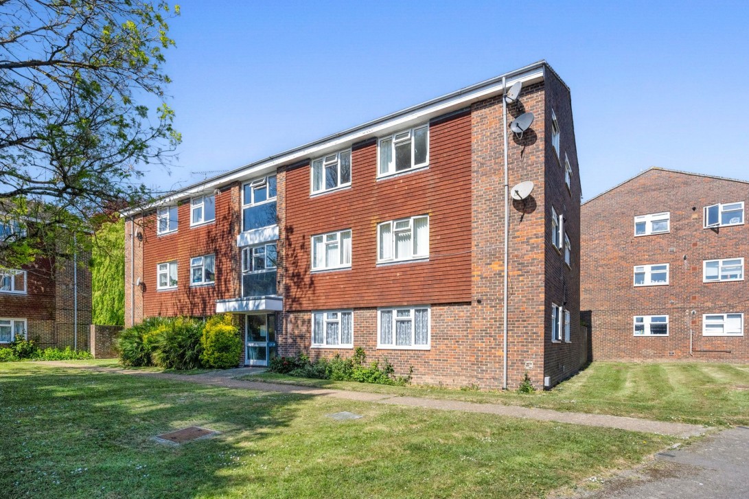 Photo of 35 Toomey Road, Steyning