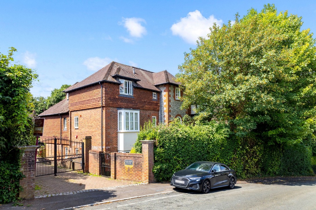 Photo of 2 College Place College Hill, Steyning