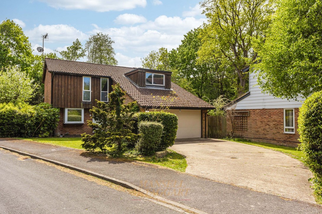 Photo of 64 Erica Way, Crawley