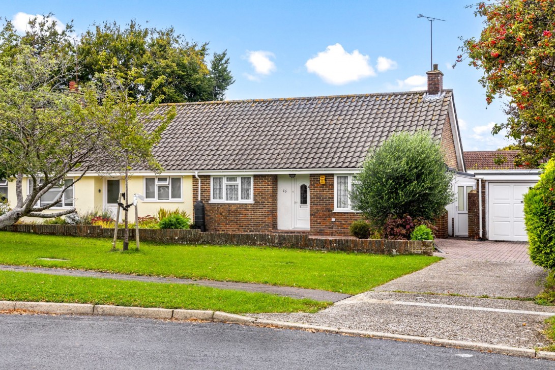 Photo of 15 Penfold Way, Steyning