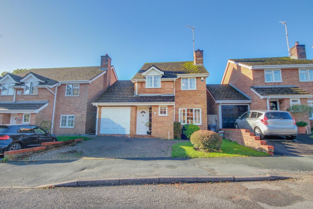 Photo of 107 Beech Hill, Haywards Heath