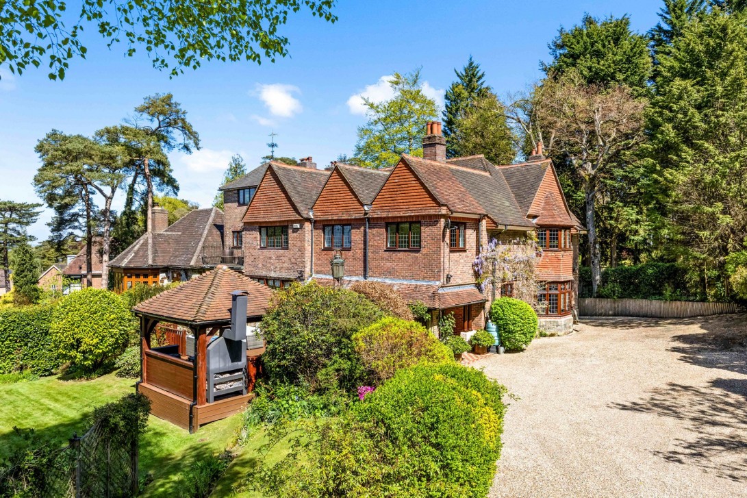 Photo of Warren Hall Beacon Road West, Crowborough