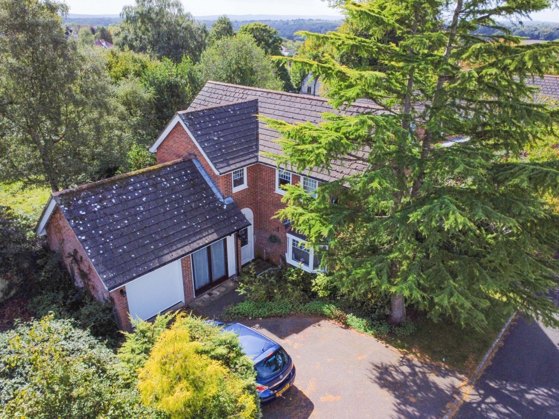 Photo of 12 Nursery Field, Uckfield