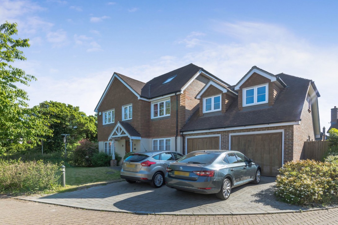 Photo of 1 Hurstbeech Close, Hassocks