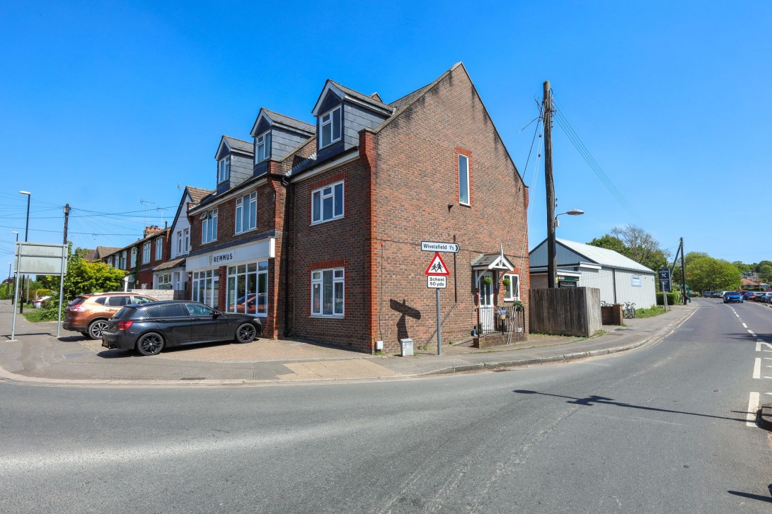 Photo of 14c Valebridge Road, Burgess Hill
