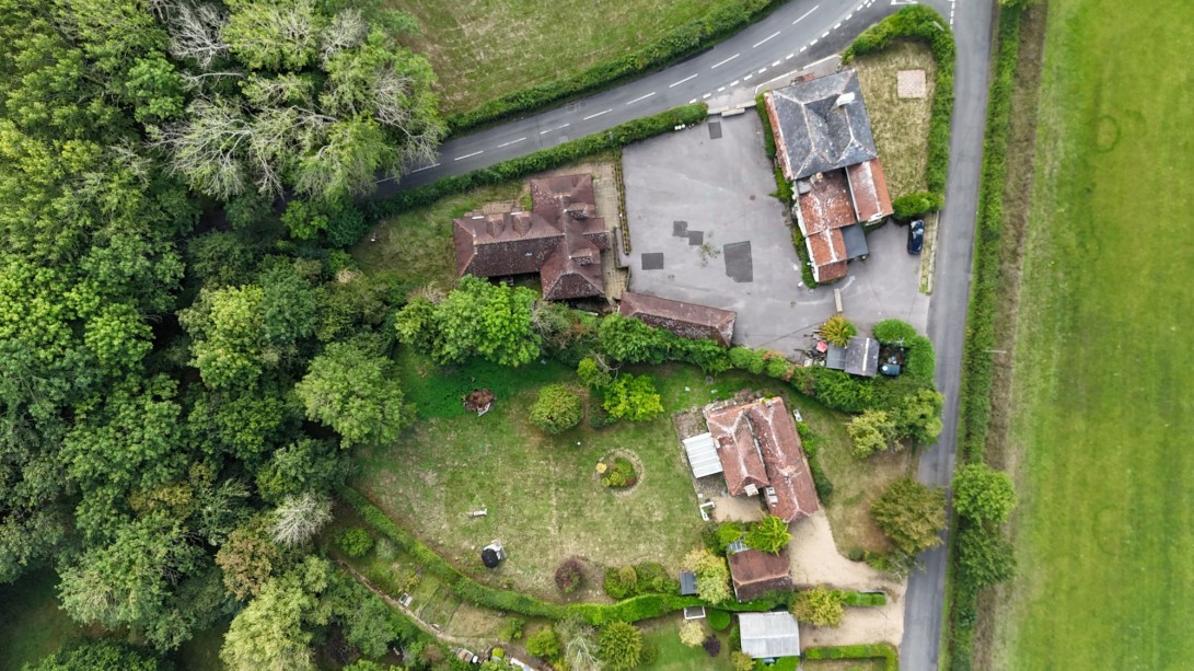 Photo of Mucky Duck & Old House Resi, Tismans Common, Rudgwick