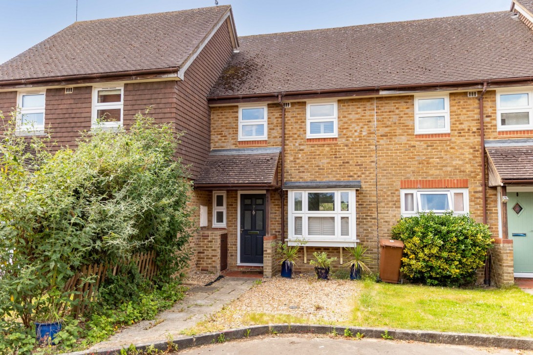 Photo of 7 Clover Way, Horley