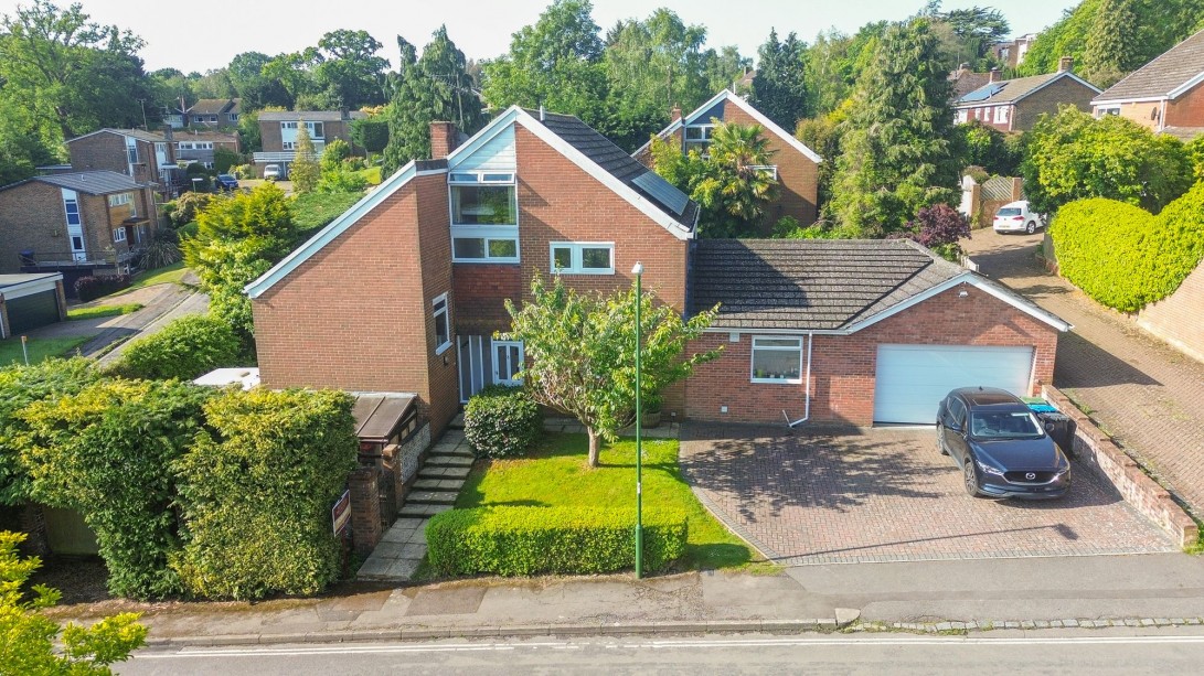 Photo of 8 Fairford Close, Haywards Heath