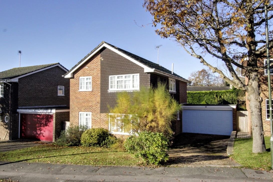 Photo of 14 Sunnywood Drive, Haywards Heath