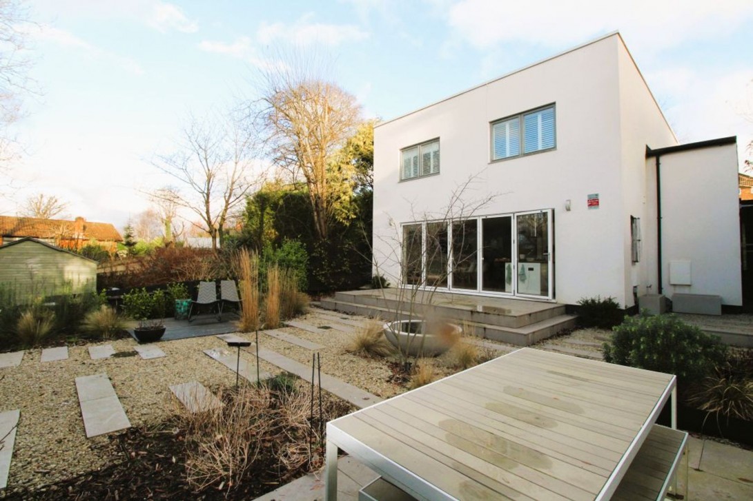 Photo of 89a Western Road, Haywards Heath