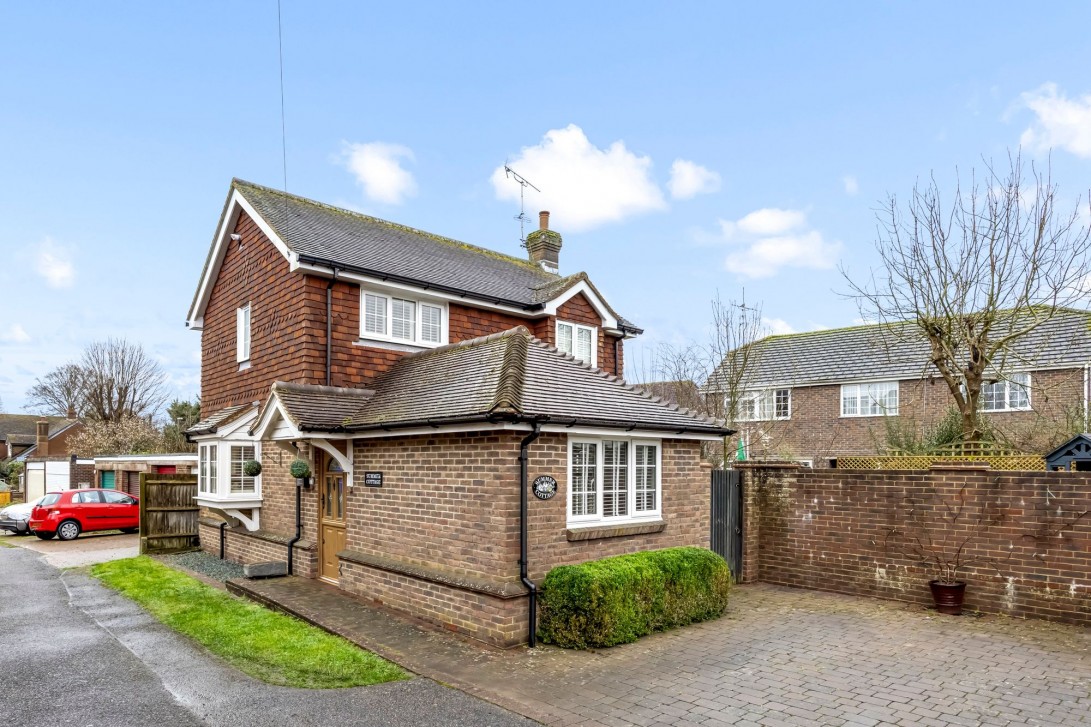 Photo of Summer Cottage Church Street, Henfield