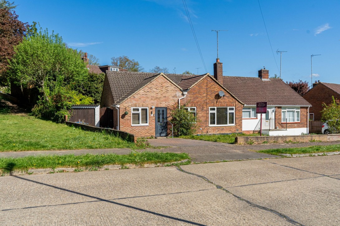 Photo of 42 Farlington Avenue, Haywards Heath