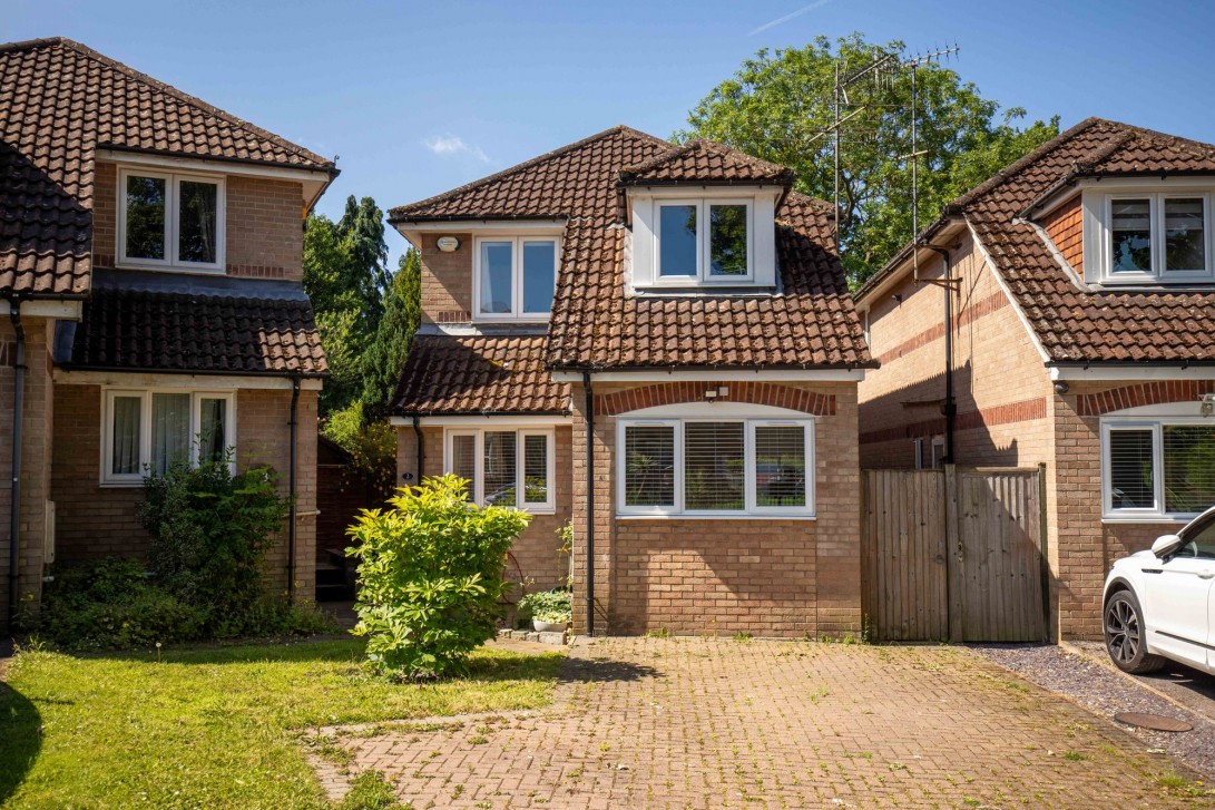 Photo of 2 Tinsley Close, Crawley