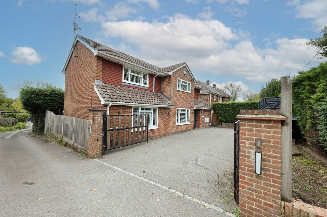 Photo of Whitegates Folders Lane, Burgess Hill