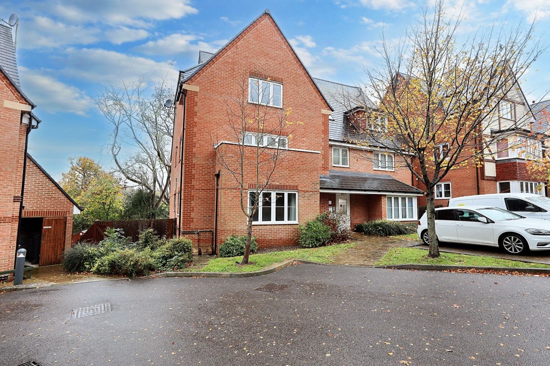 Photo of 10 Barnden Close, Burgess Hill