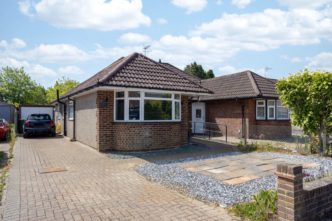 Photo of 21 Smallmead, Horley