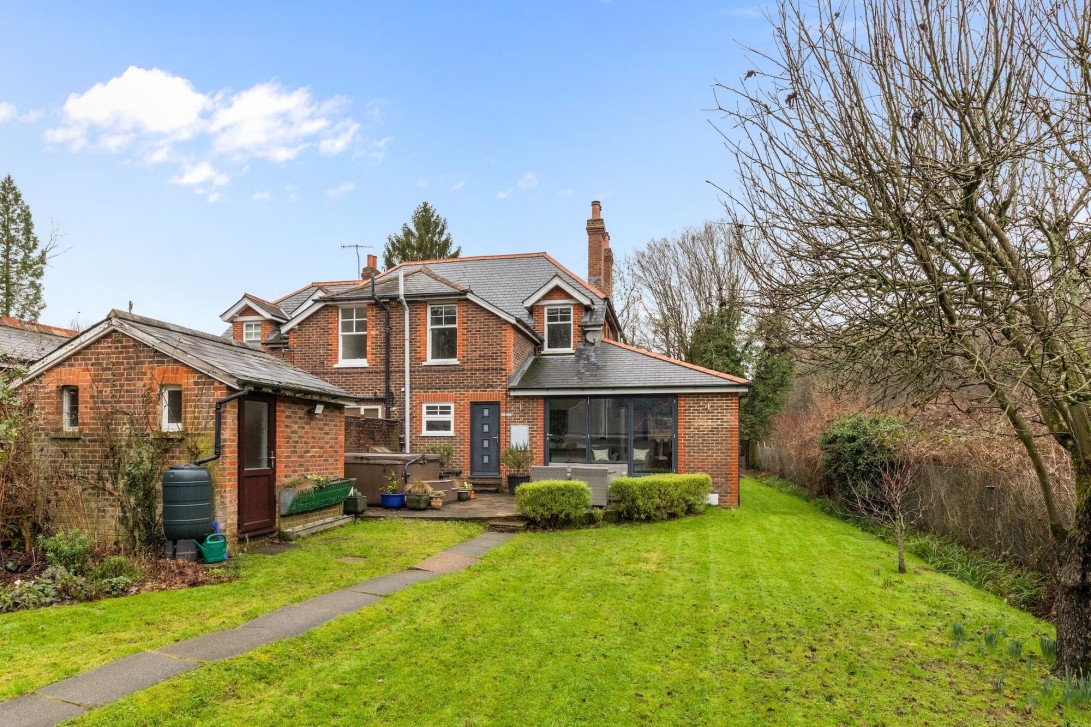 Photo of 2 Northwood Cottages Horsham Road, Dorking