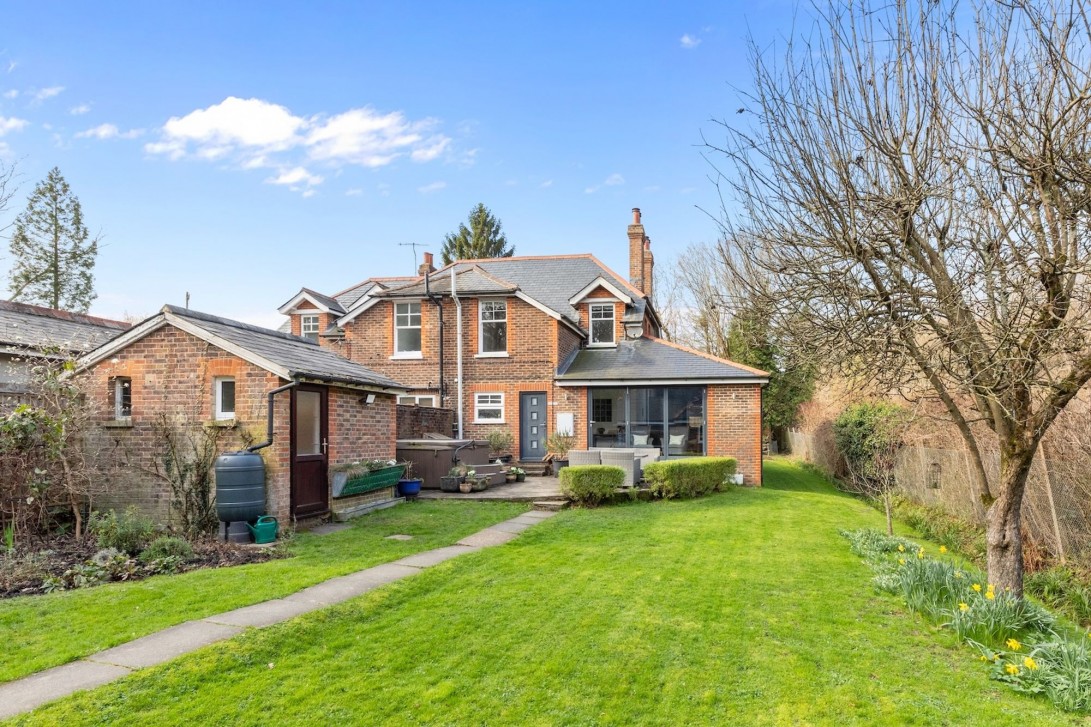 Photo of 2 Northwood Cottages Horsham Road, Dorking