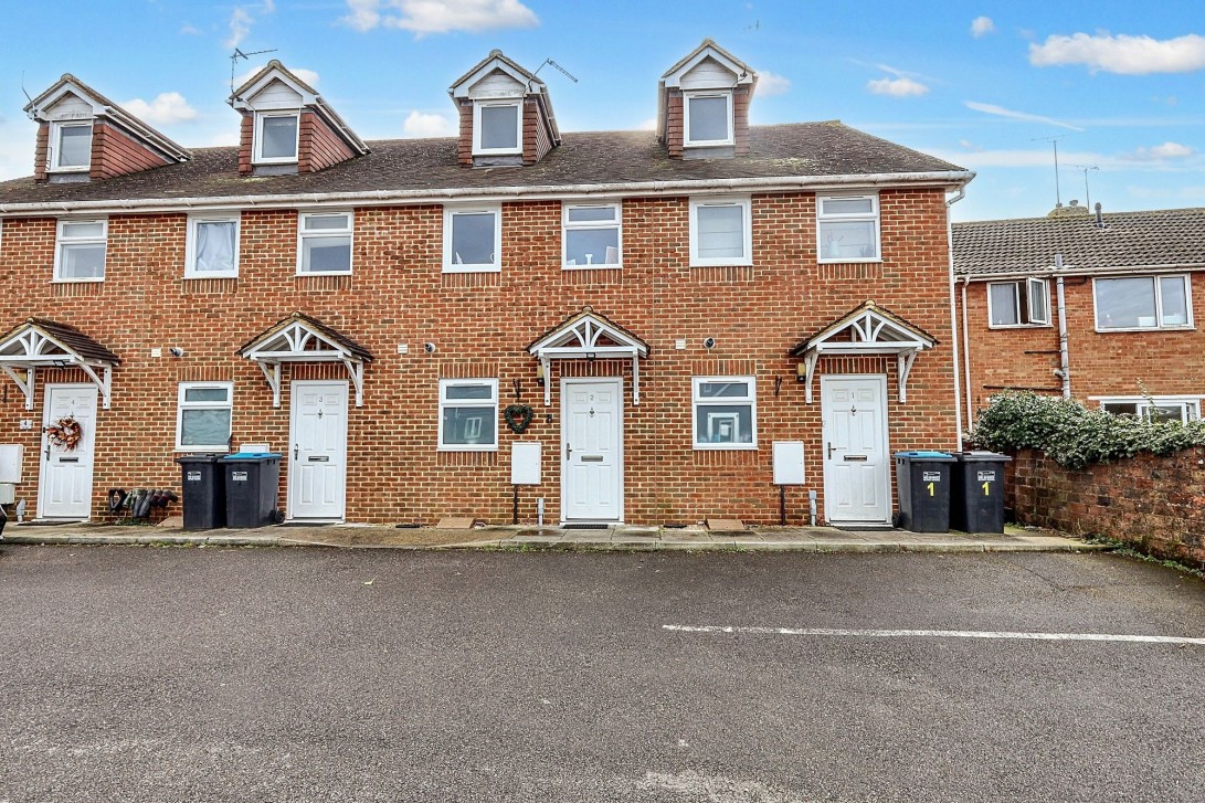 Photo of 2 Toll Gate, Burgess Hill