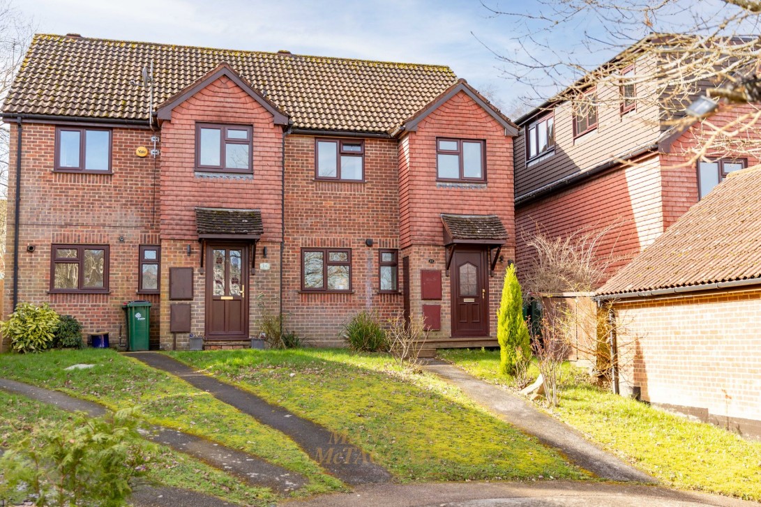 Photo of 17 Wilberforce Close, Crawley