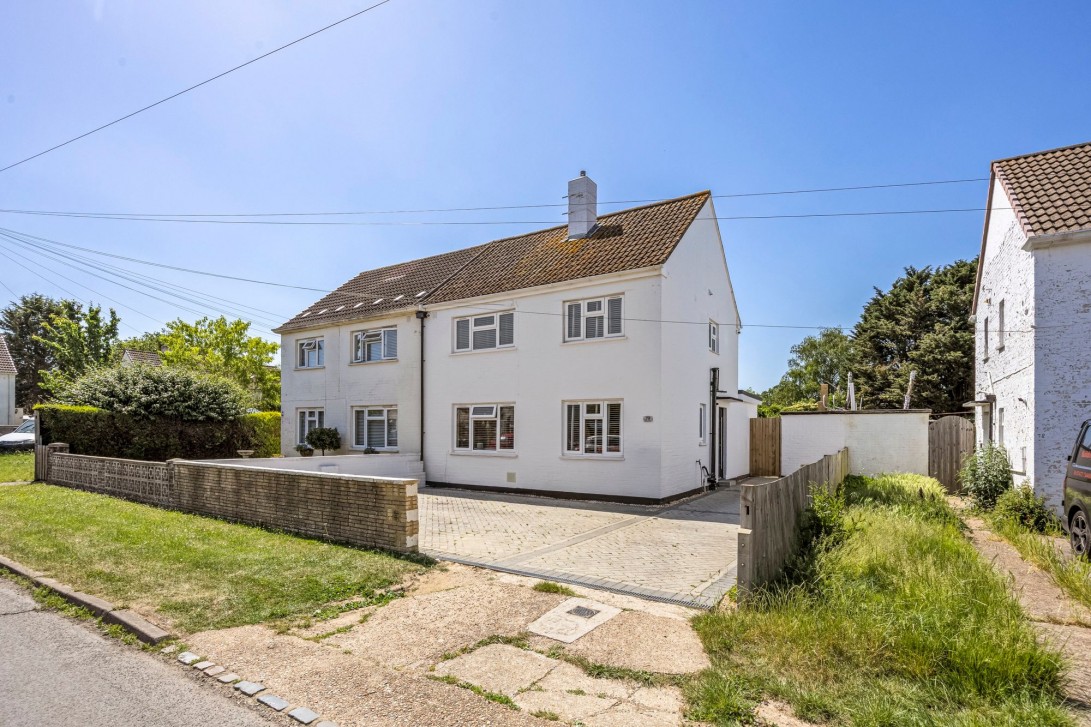 Photo of 79 Willow Way, Hassocks