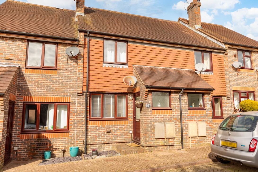 Photo of 21 Engalee London Road, East Grinstead