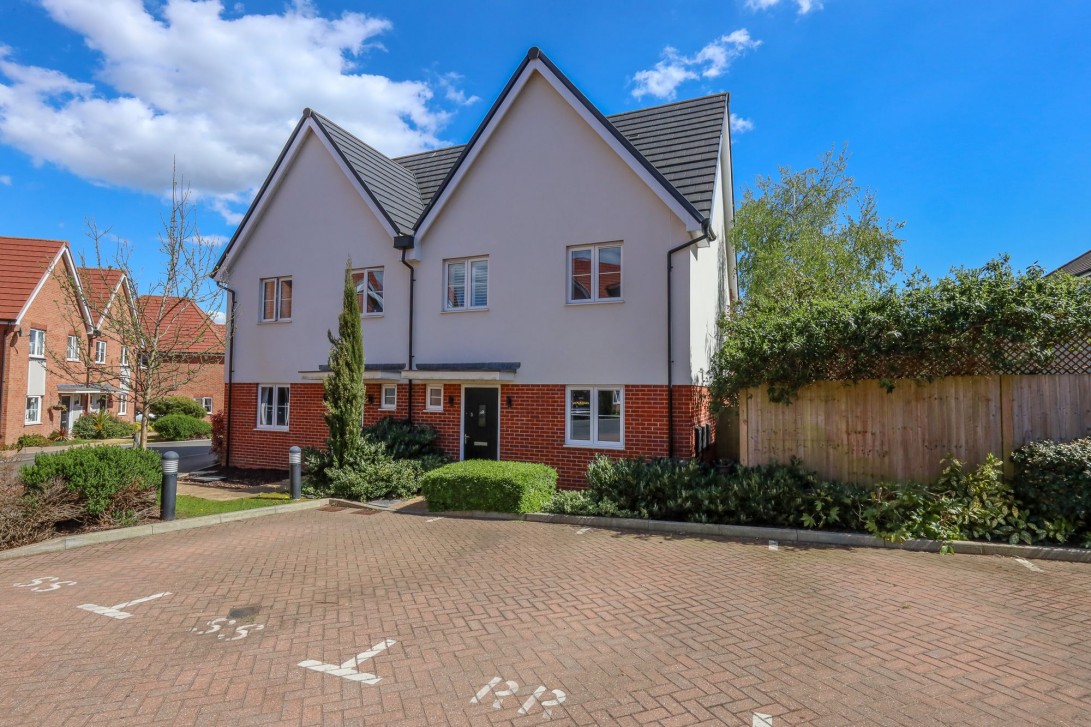 Photo of 5 Edwin Street, Burgess Hill