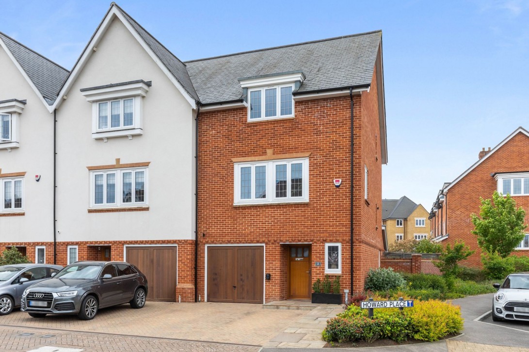 Photo of 2 Howard Place, Horsham