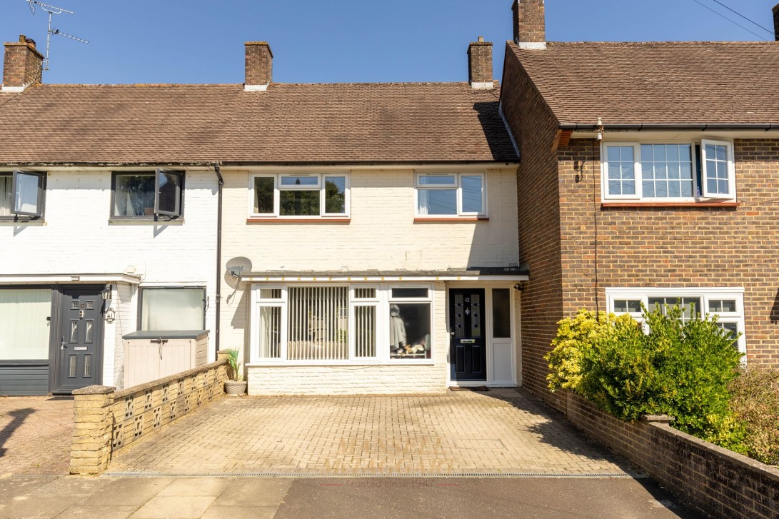 Photo of 42 Durham Close, Crawley
