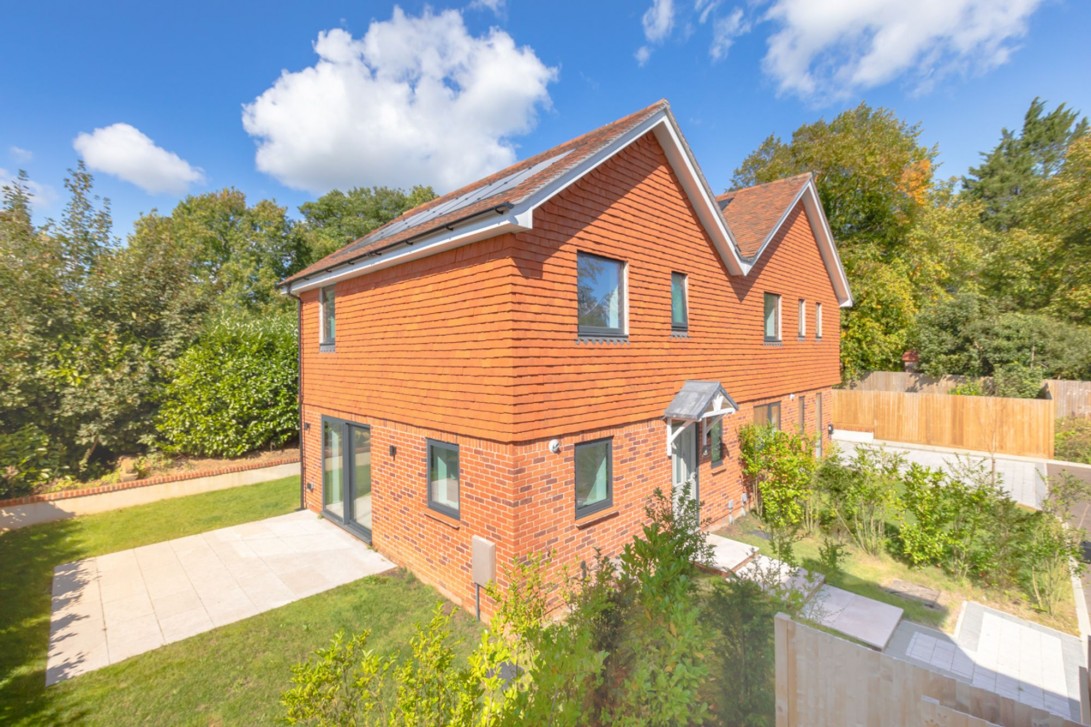 Photo of Craigmore Cottage Crowborough Hill, Crowborough