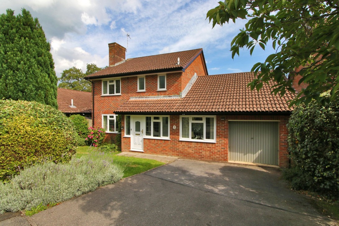 Photo of 16 Tainters Brook, Uckfield