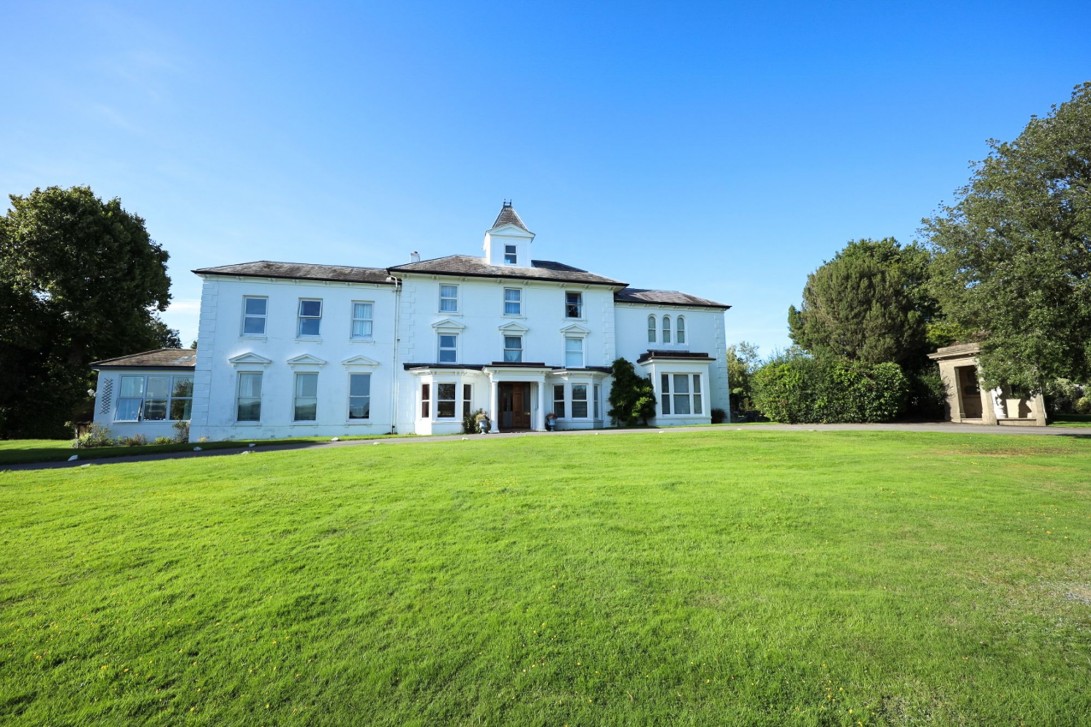 Photo of Flat 8, Burgess Hill