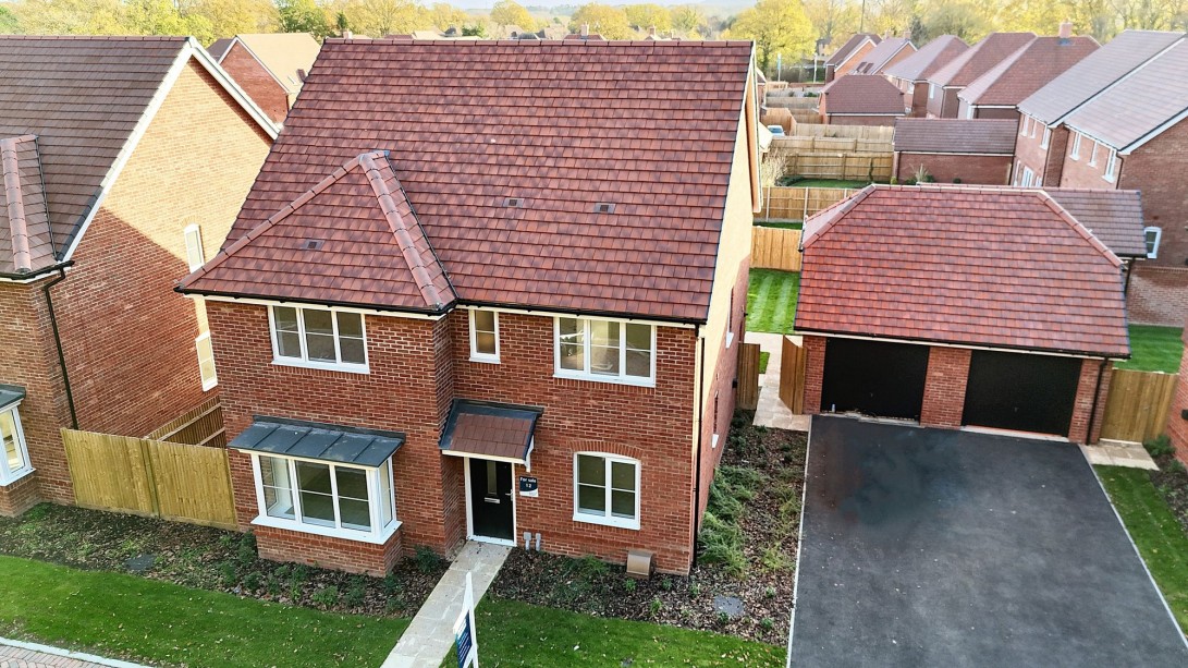 Photo of 9, Maple Drive, Kirdford