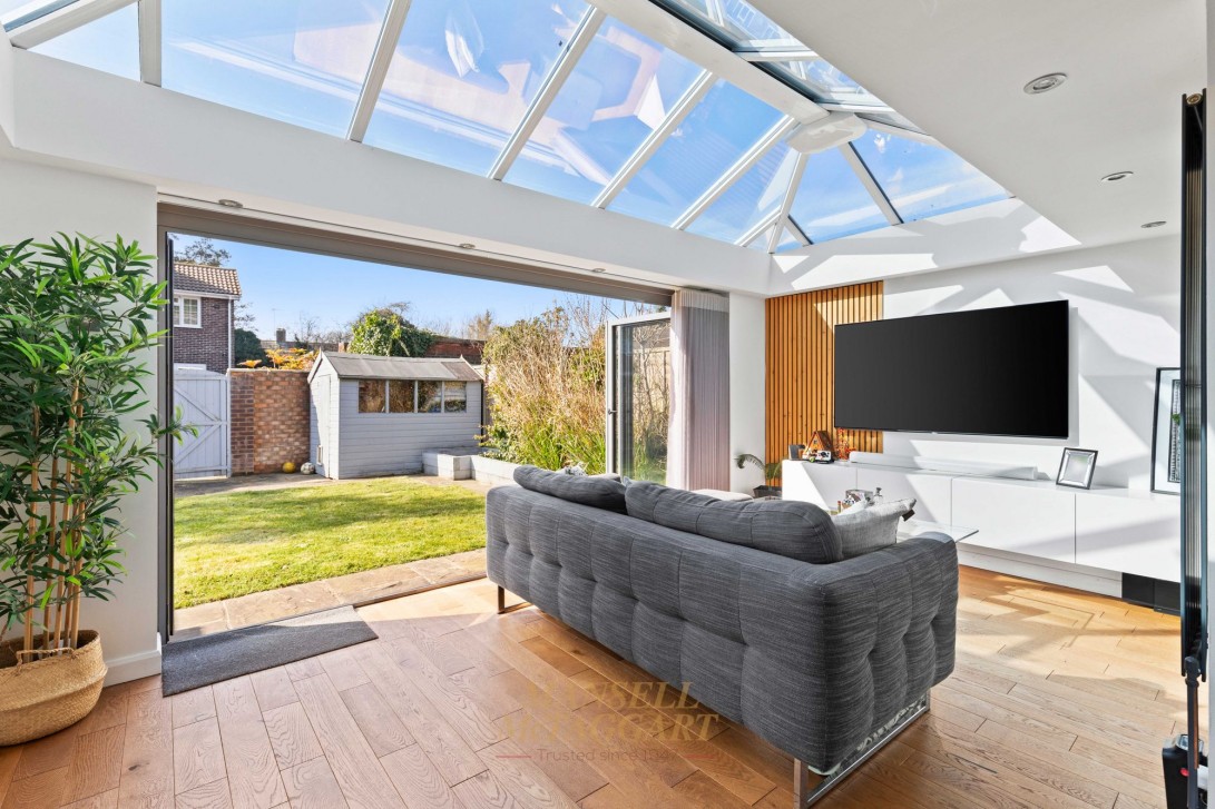 Photo of 38 Pinetrees Close, Crawley