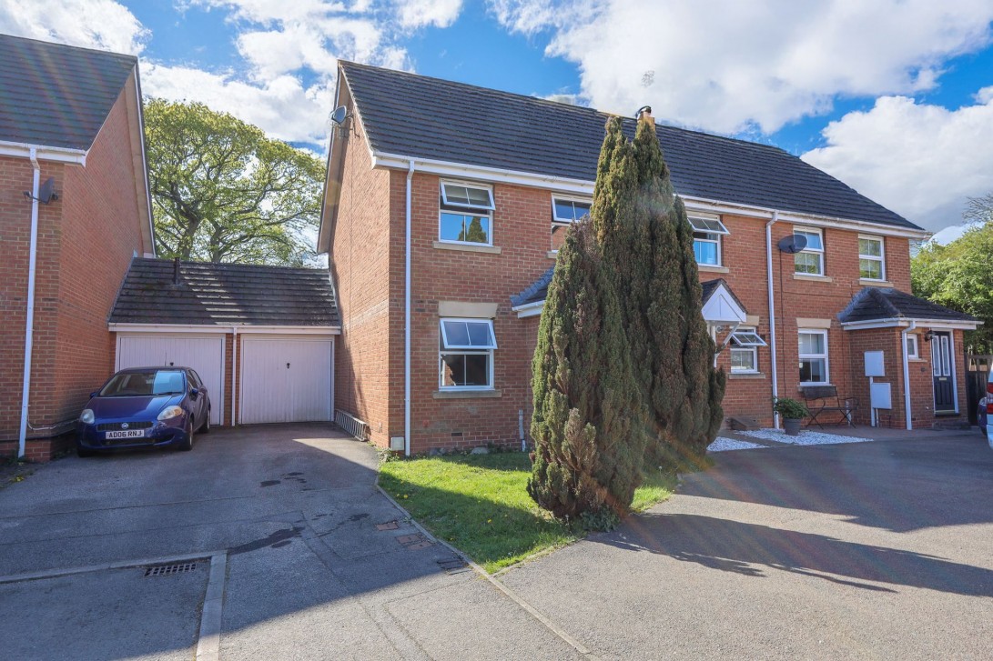 Photo of 8 The Hornbeams, Burgess Hill
