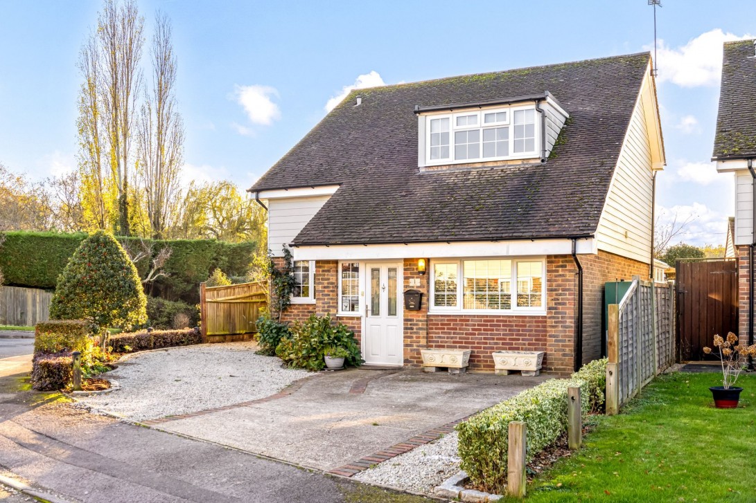 Photo of 1 Oakfield, Plaistow