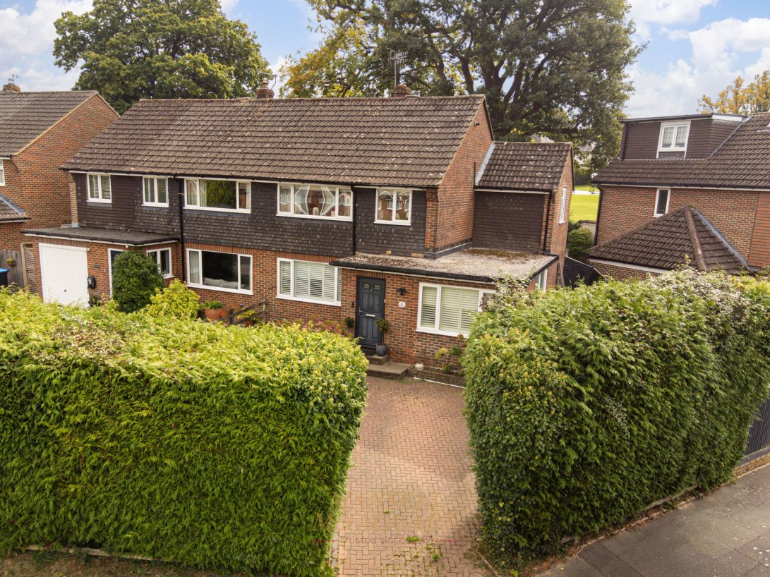 Photo of 2 The Meades, Lingfield
