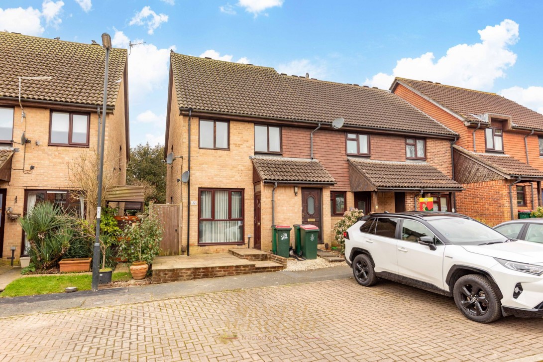 Photo of 33 Excalibur Close, Crawley